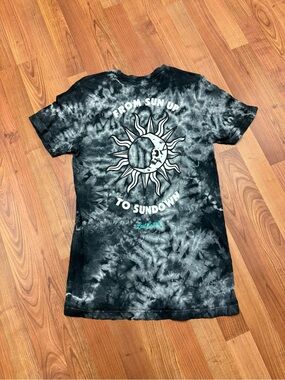 Last Call Co. Small Black & Gray Tie-Dye Tee